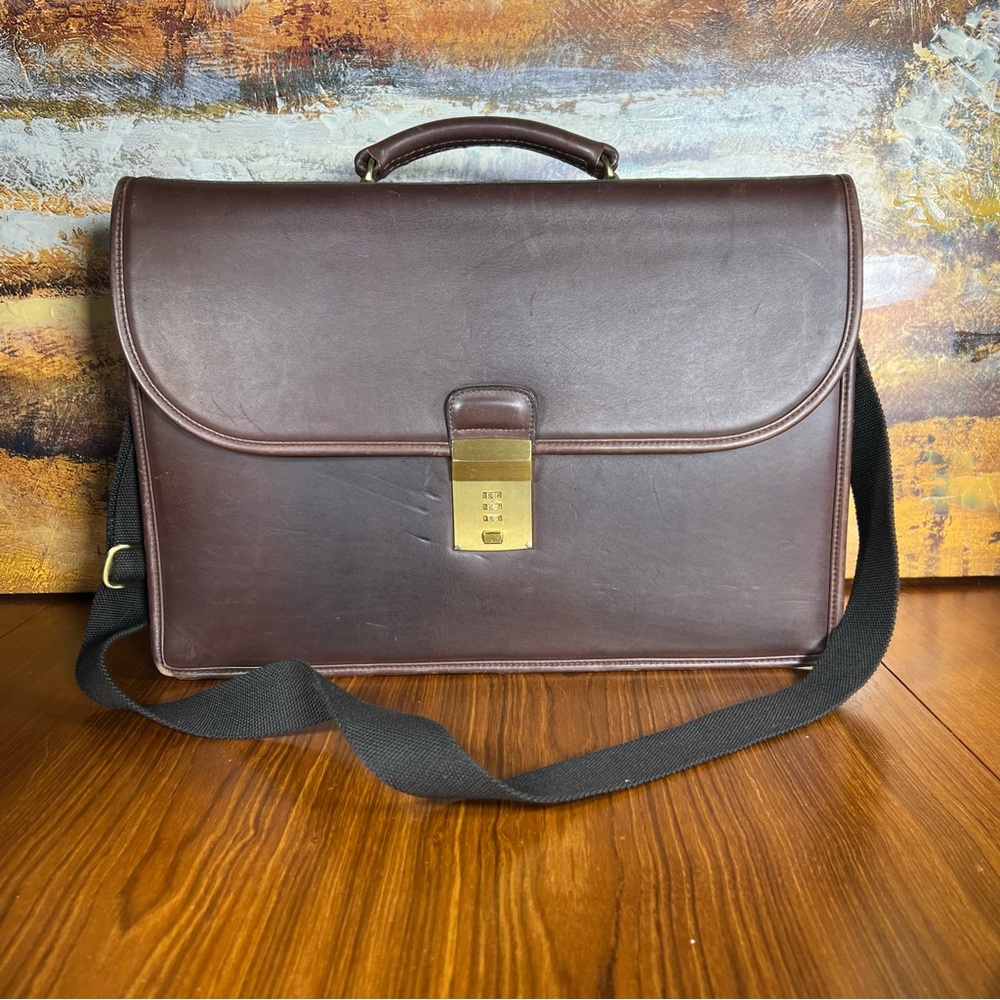 Coach "Lexington" Briefcase – Style #5353 Vintage Brown Leather